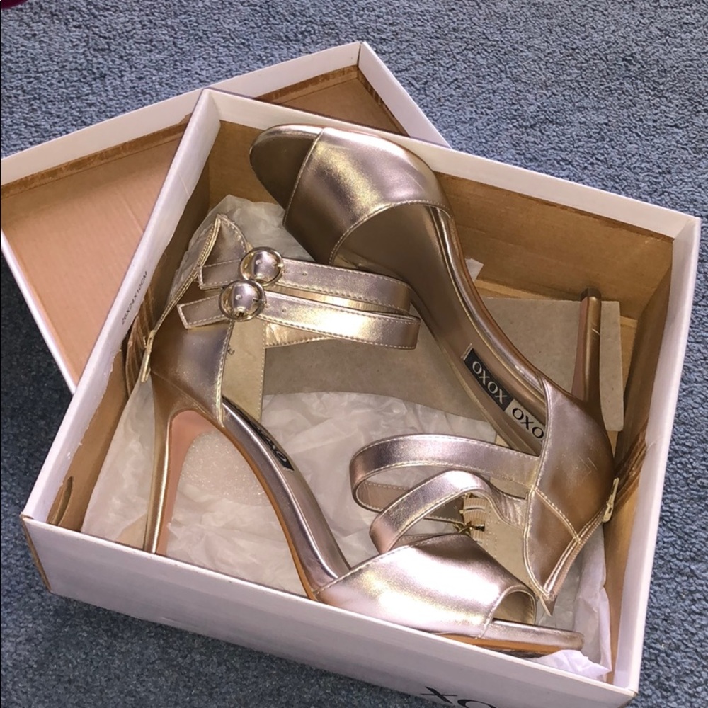 XOXO gold heels